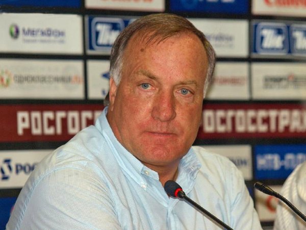Экс-тренер сборной России по футболу похвалил Черчесова